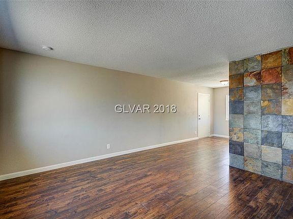 3rd image of 1012 Monticello Dr