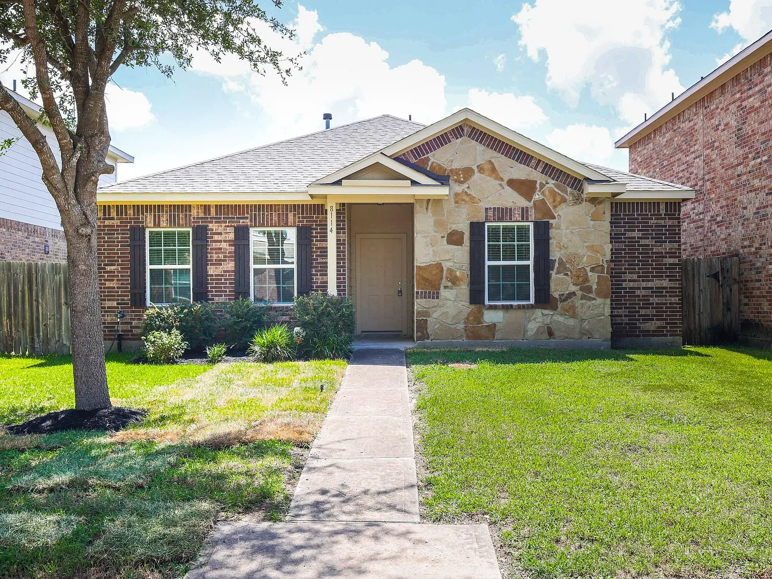 3 bed, 2.0 bath, 1508 sqft, $1,800 — Photo 1