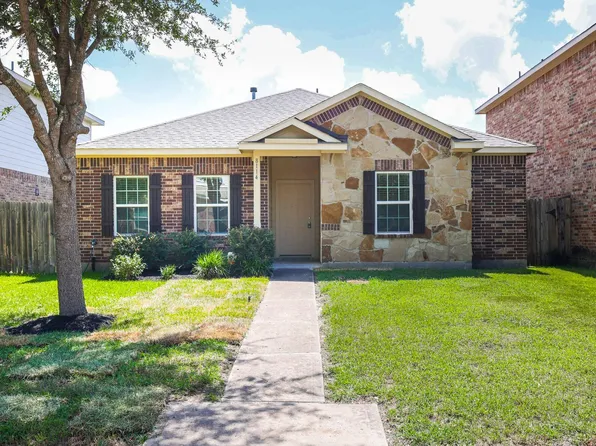 8114 Malago Point Dr, Cypress, TX 77433