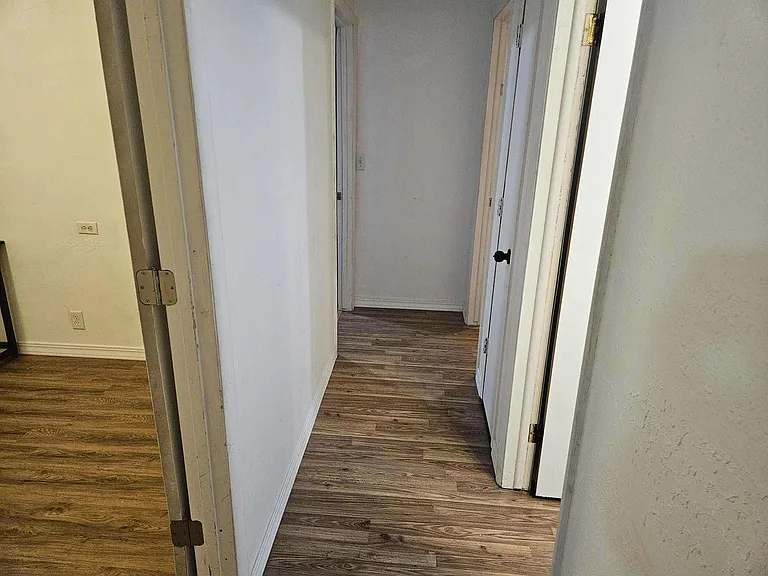 365 Bare St — Photo 10