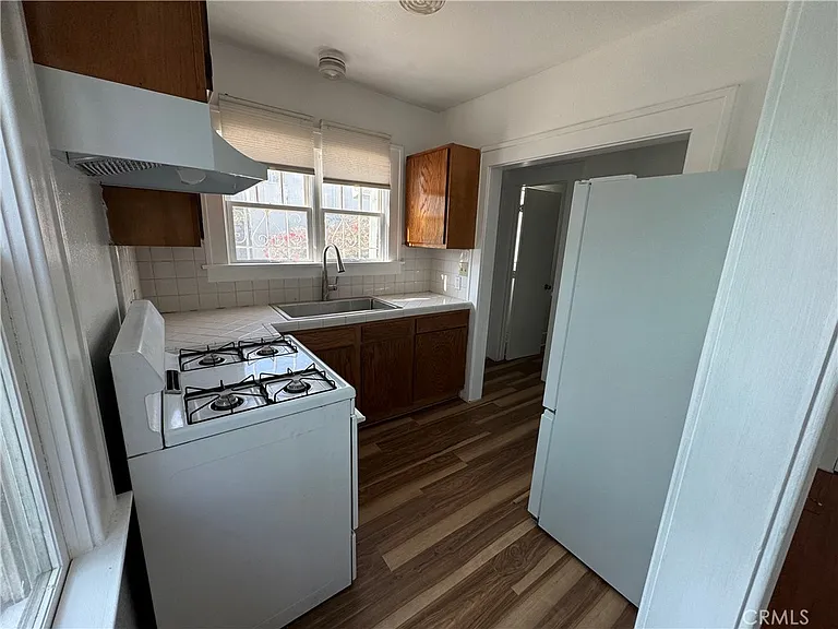 5158 Franklin Ave — Photo 14