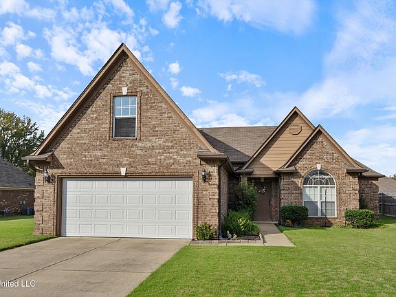 2nd image of 3240 Latimer Court Cv