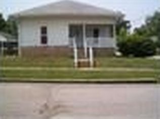 921 N Miami St, Bicknell, IN 47512