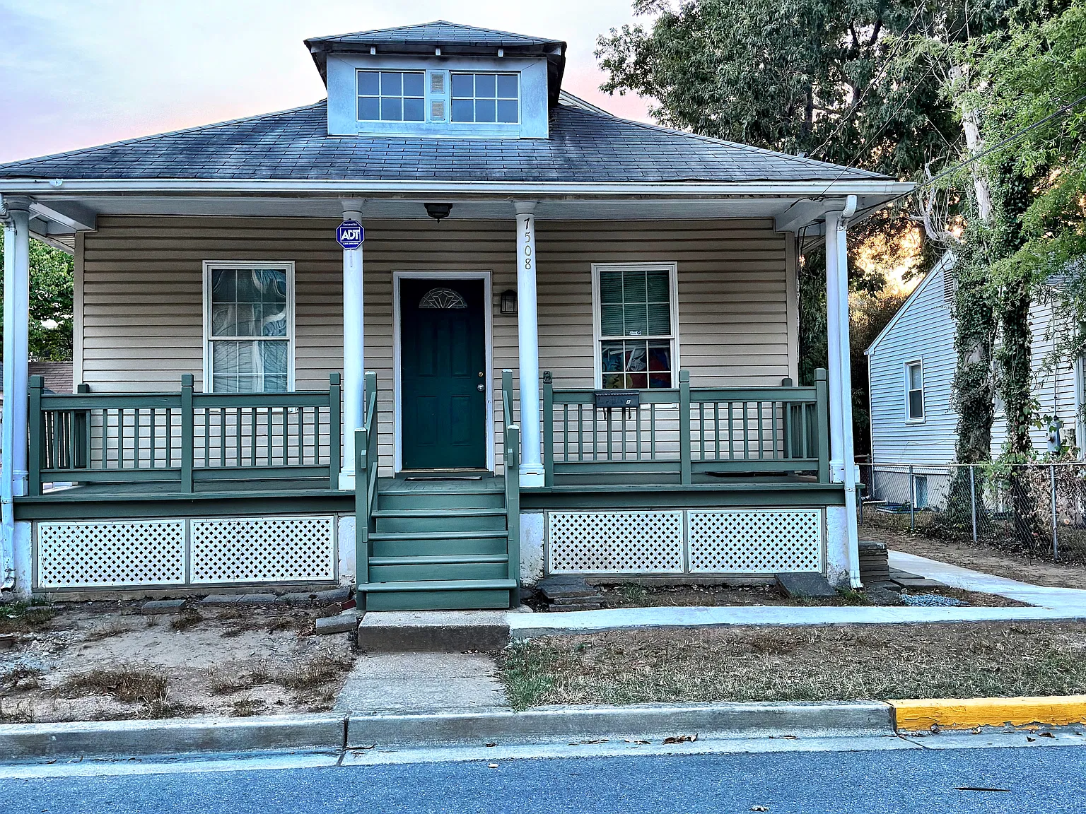 7508 Girard Ave — Photo 2