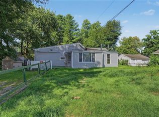 24 Colorado St, Coventry, RI 02816