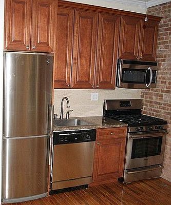 5th image of 40 Morton St APT 1C