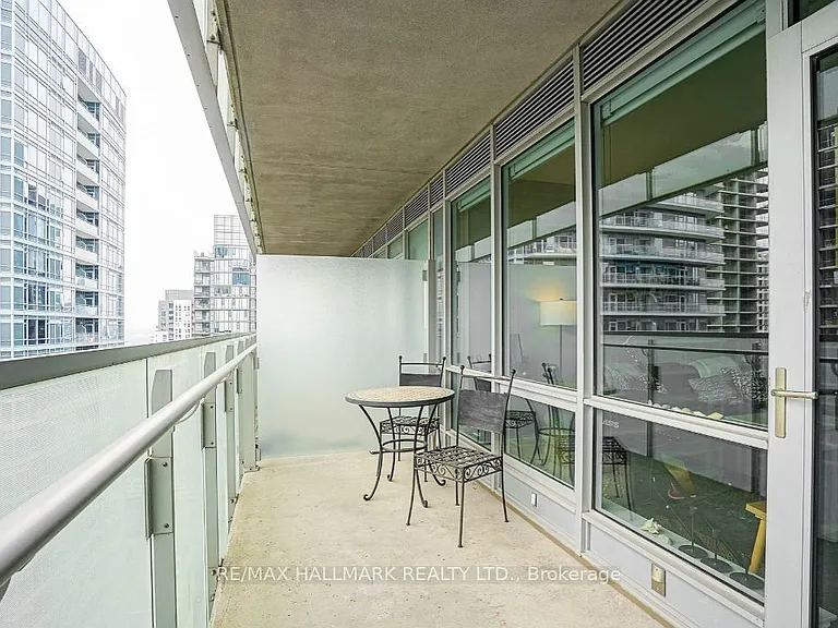 80 John St #3704 — Photo 11