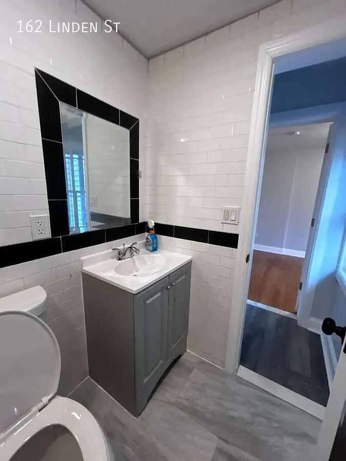 4 bed, $3,000 — Photo 3