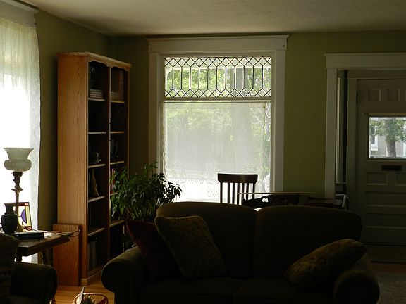 All bedrooms large closets