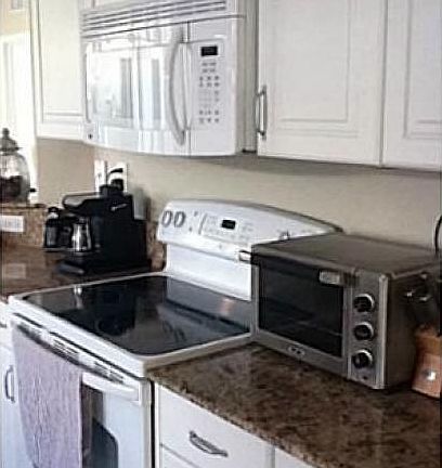 4th image of 11053 NW 87th St