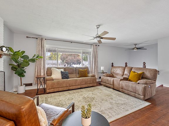 3rd image of 3301 Thurber Rd