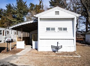 460 Collins St #20, Attleboro, MA 02703