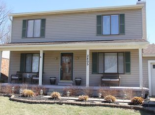 2805 Smoke Rd, Louisville, KY 40220