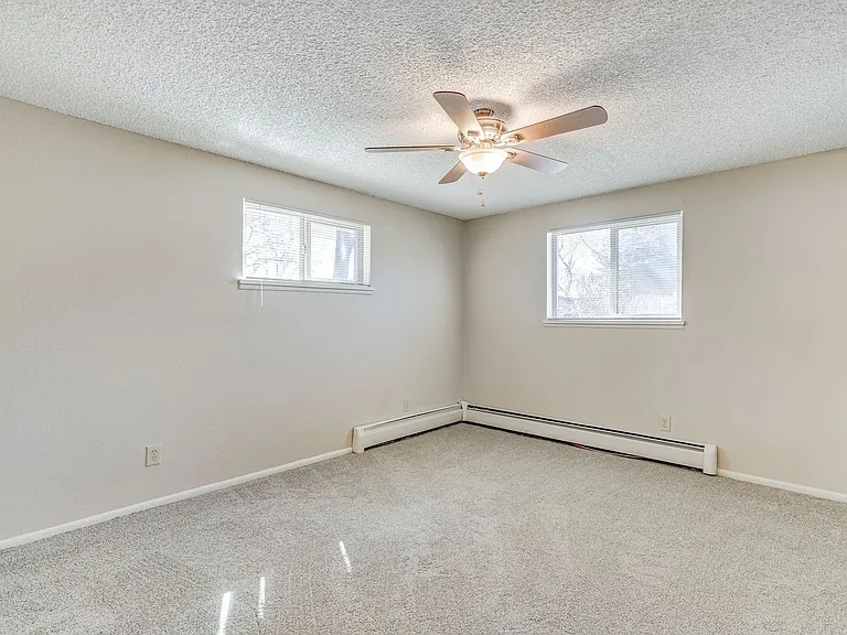 Woodridge Apartments — Photo 27