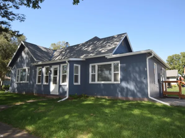 912 Laurel St, Harlan, IA 51537