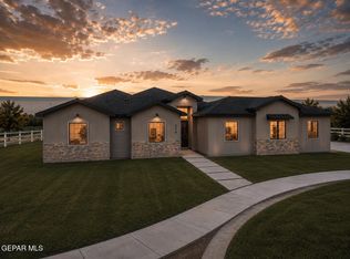 208 Rancho Viejo Dr, El Paso, TX 79927