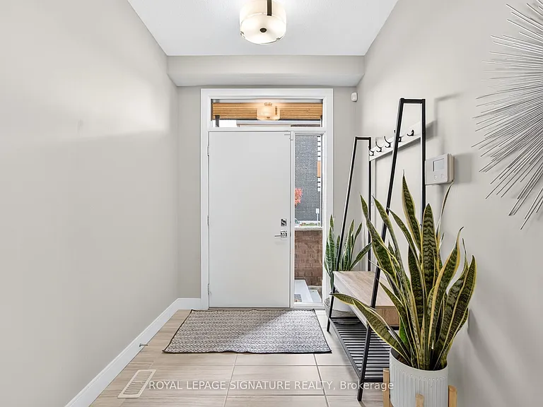 60 Arkell Rd #57 — Photo 4