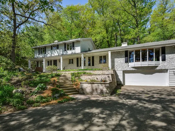 6808 Dakota Trl, Edina, MN 55439