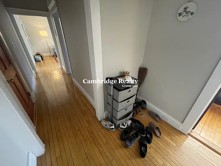 12 Farrington Ave #2T — Photo 18