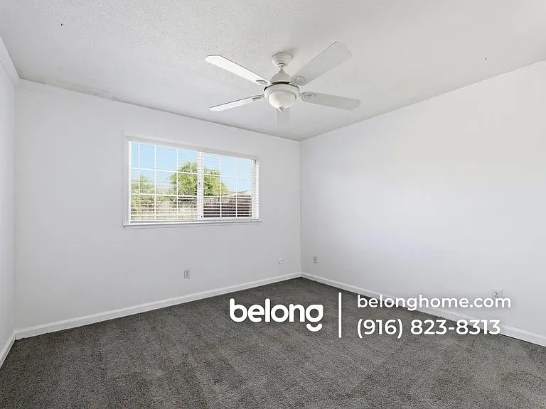 7137 Reyn Oaks Way — Photo 9