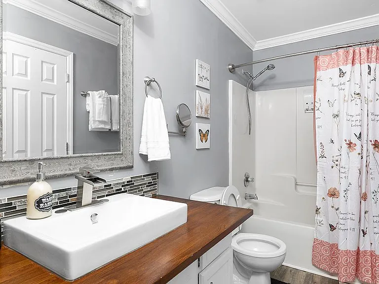 1702 Maribel Ave — Photo 9