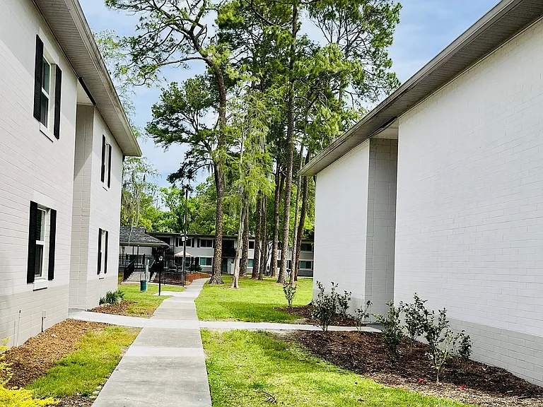 Square One Apartment Homes — Photo 11