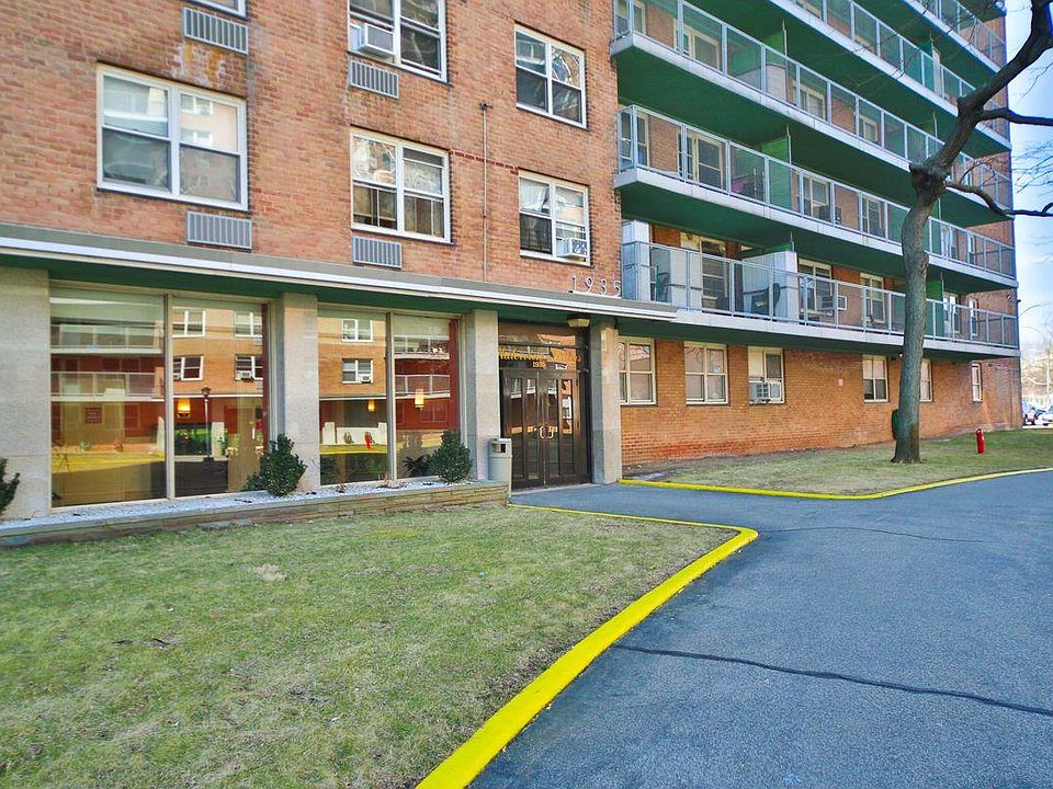 1st image of 1935 Shore Pkwy APT 16G