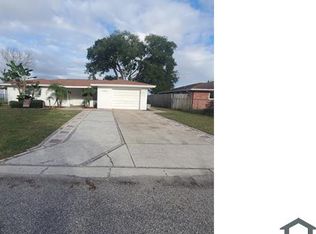 10332 Honeysuckle Ln, Port Richey, FL 34668
