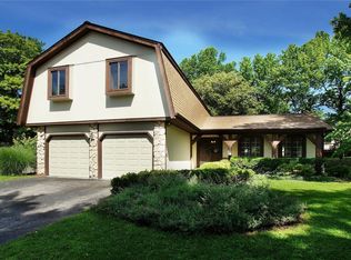 15023 Willmont Ct, Chesterfield, MO 63017