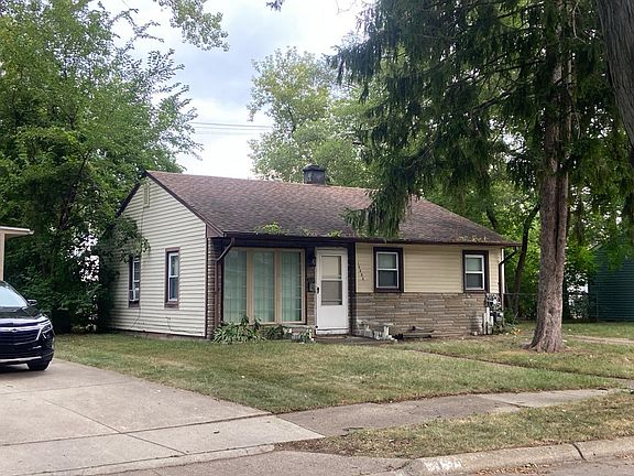 3rd image of 10050 Troy St