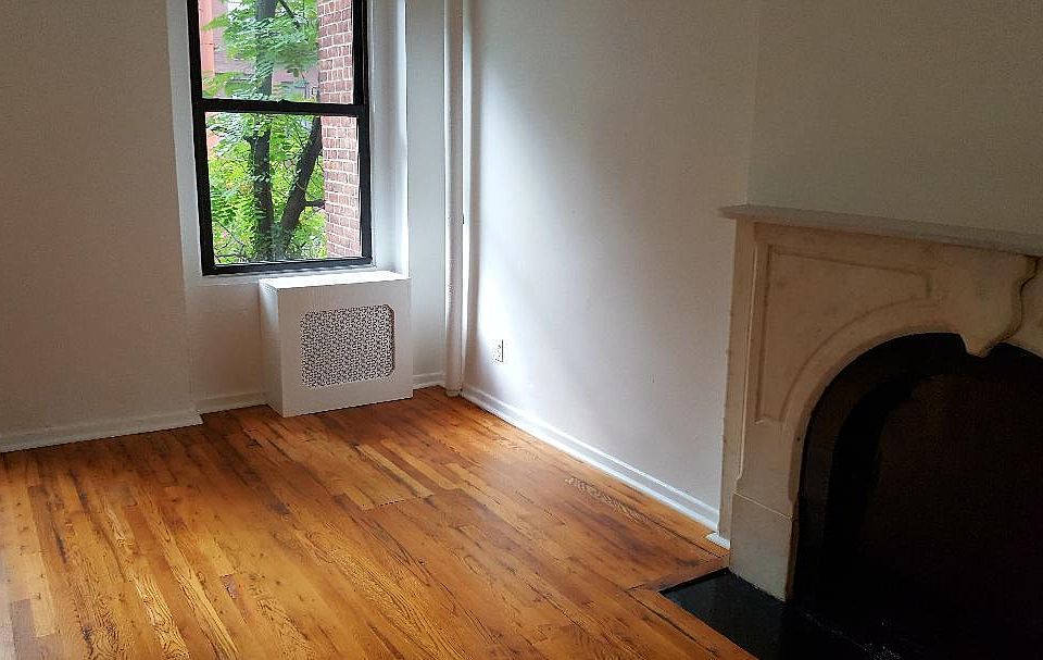 1st image of 242 E 60th St APT 4R