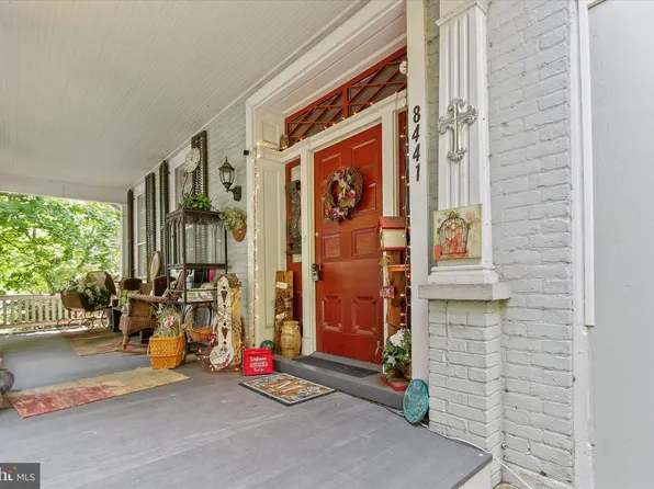 8441 Anthony Hwy, Waynesboro, PA 17268
