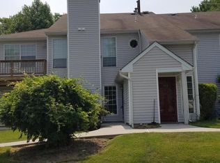 382 Hampton Pl, Morganville, NJ 07751