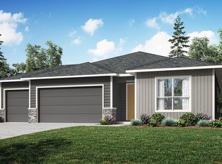 1129 Pumpkin Ridge Dr #318, Eagle Point, OR 97524