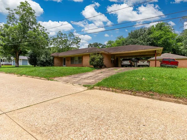 203 N Sanders St, Nacogdoches, TX 75964