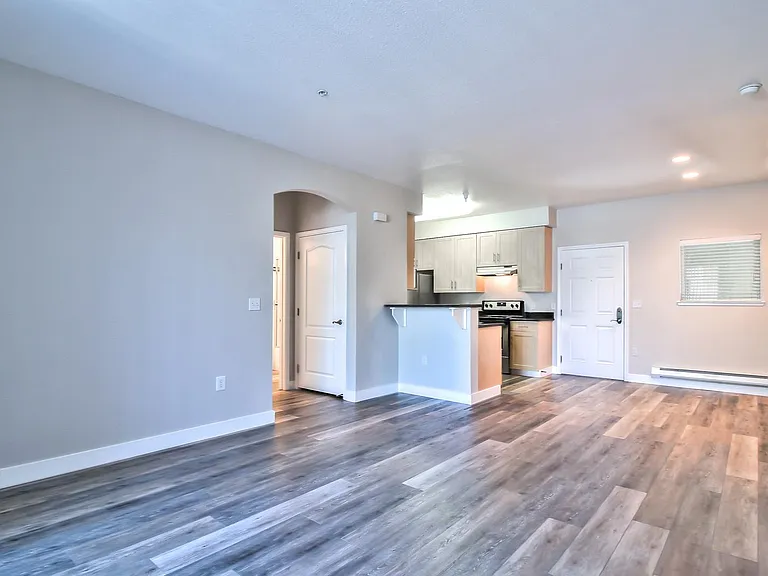 Catalina Luxury Apartments — Photo 33