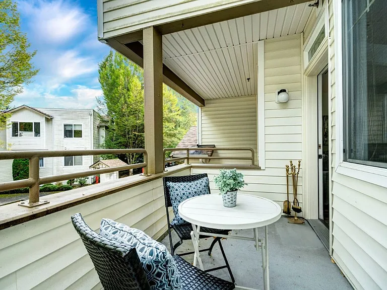 7583 Old Redmond Rd #A203 — Photo 29
