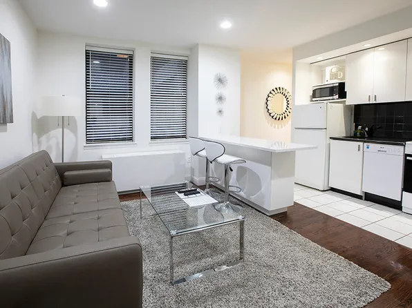 150 West 51st Street image 2 of 9