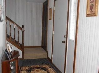 985 Thomas Fox Dr E, North Tonawanda, NY 14120