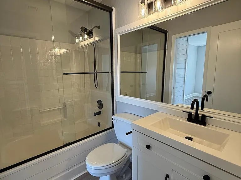 4304 E Milton Dr — Photo 18