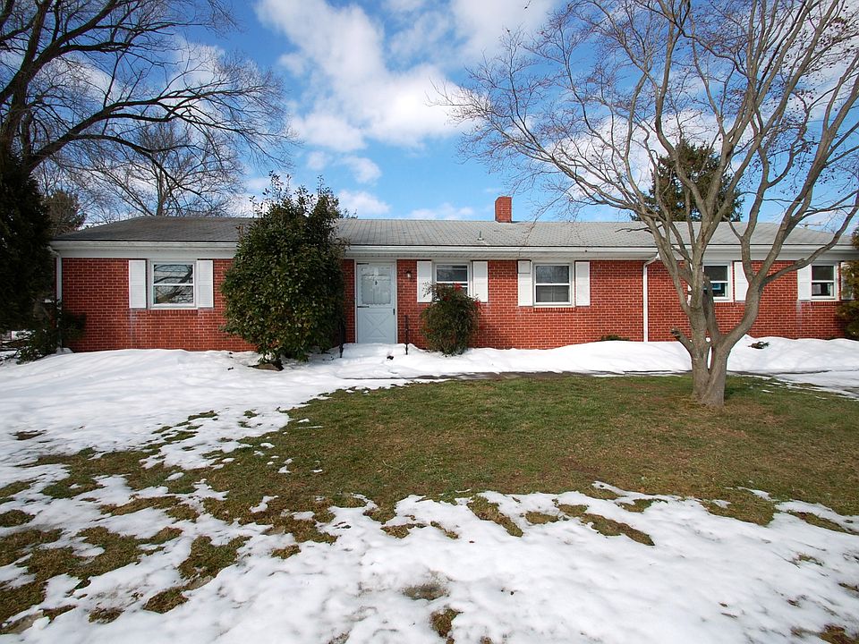1st image of 200 Byford Dr