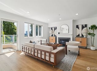 Signature Place, Seattle, WA 98109