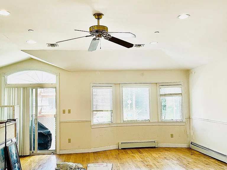8714 Commonwealth Blvd #1 — Photo 9