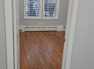 18709 Linden Blvd #2R, Saint Albans, NY 11412