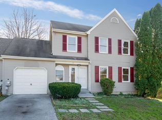 414 Windsor Cir, Exton, PA 19341