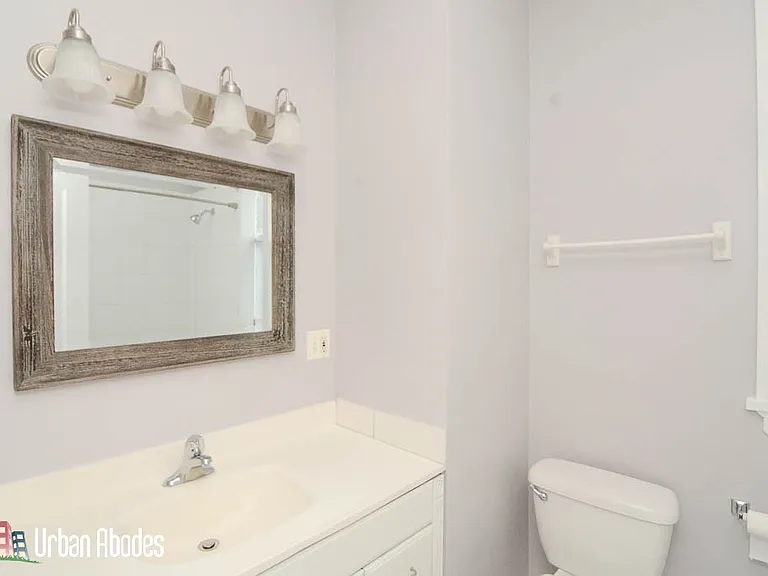 2143 W Chicago Ave #3 — Photo 11