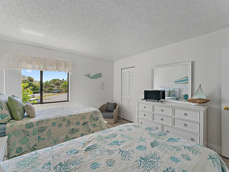 1605 S US Highway 1 #B201 — Photo 26