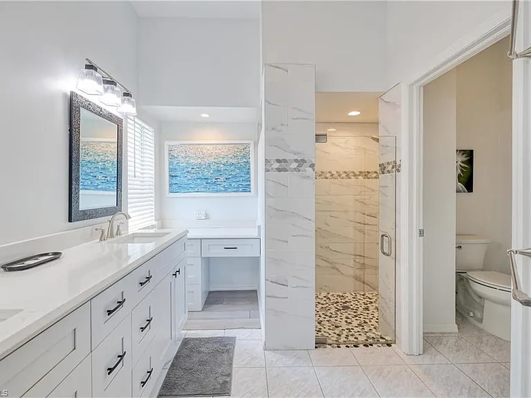 22589 Island Lakes Dr — Photo 20