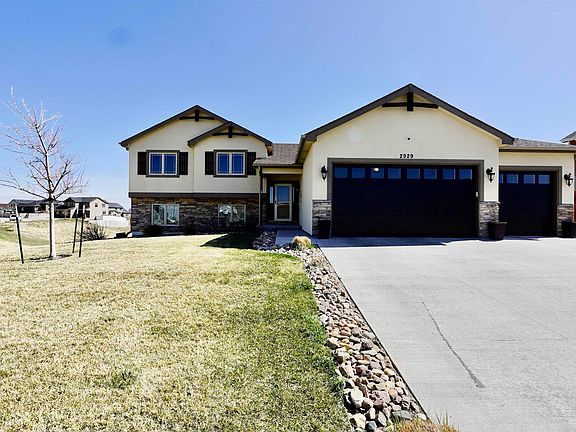 2nd image of 2929 Boots Drive