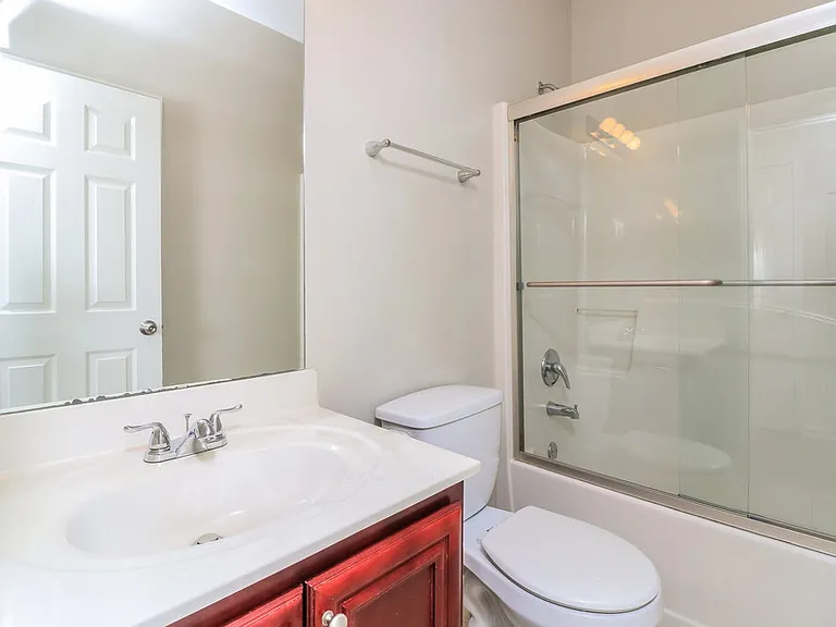 3752 Sunbridge Dr — Photo 16